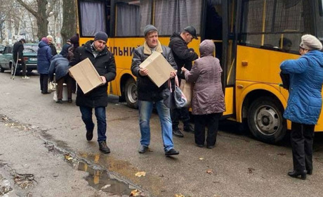 Жителі Гуляйпільської громади у Запоріжжі за місяць отримали понад 1000 продуктових наборів