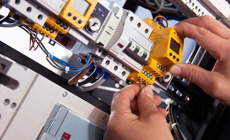 Чому необхідно встановлювати ПЗВ (пристрій захисного відключення)?