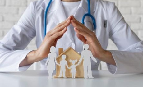 Переселенців з Сєвєродонецької громади просять оновити декларації з лікарем. Телефони