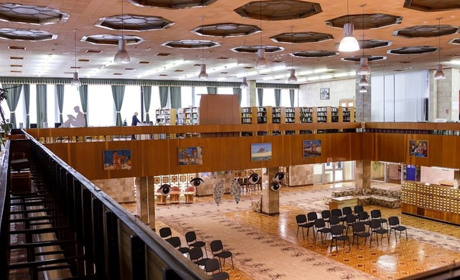 Як бібліотека Гончара з Херсона зберегла культурну спадщину