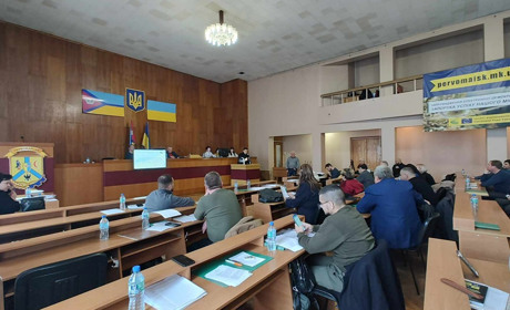 У Первомайську буде позачергова сесія: депутати розглянуть одне питання — перейменування міста