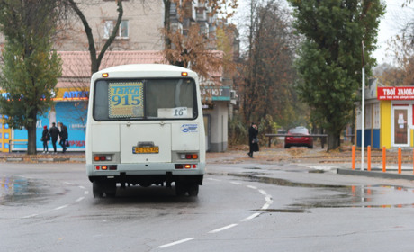 Безплатний проїзд пільговиків і школярів у Нікополі: право та необхідність. Скільки платить місто