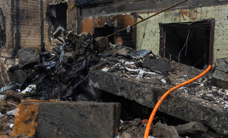 Що робити, коли опинилися під завалами