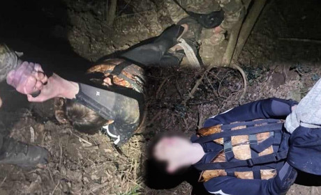 Чоловік з Сумщини намагався переплисти за кордон до Румунії за 5000 доларів, але ледь не загинув
