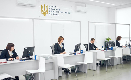 У Запоріжжі відкриють центр адмінпослуг для переселенців: яку допомогу там можна отримати?