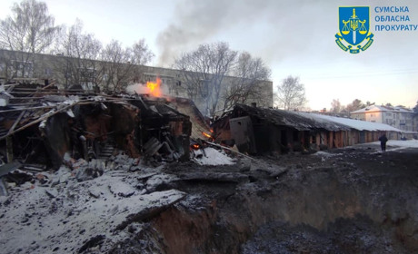 Шостка зазнала ракетного удару. Є пошкоджені будинки