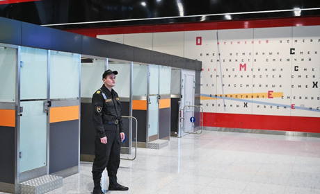 Як окупанти не пускають українців додому на ТОТ