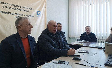 У січні на сесії у Первомайську депутати розглянуть умови оплати праці міського голови Первомайська
