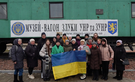 До Дня Соборності України у Фастові провели мешканцям Енергодару екскурсію містом
