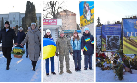 День Соборності у Жмеринці: живий ланцюг на площі Миру, пікап та дрони – для ЗСУ