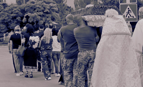 Останній бій – бій за пам'ять: дві історії нікопольських родин полеглих військових