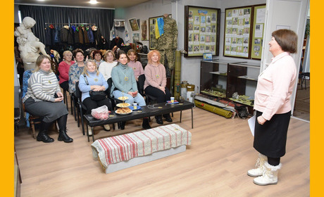 Перше засідання клубу «Незламні» в Кагарлицькому музеї: вшанували пам’ять Героїв Крут