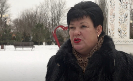 Комунальниця з Новотроїцького, стала новою "окупаціною" старостою