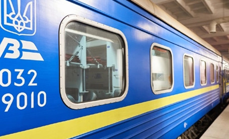 Евакуаційні поїзди із Донеччини їздитимуть за новим графіком: деталі