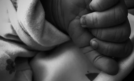 "Вона не заплакала": донька Жанни Шевченко із Сар померла на другий день від народження