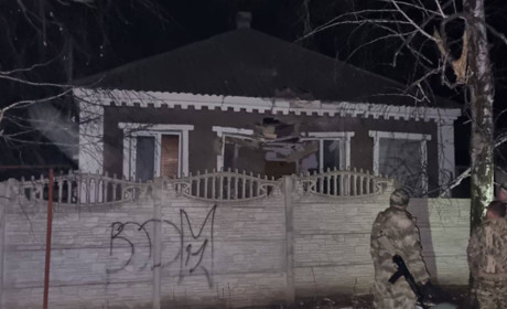 Російська згуба. На Луганщині літак окупантів знову "випадково втратив" авіабомбу над містом