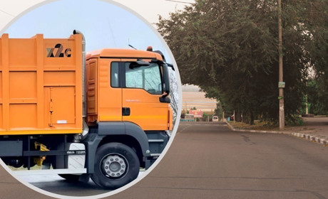 Третій сміттєвоз: німецький Леверкузен вчергове передав Нікополю комунальну техніку