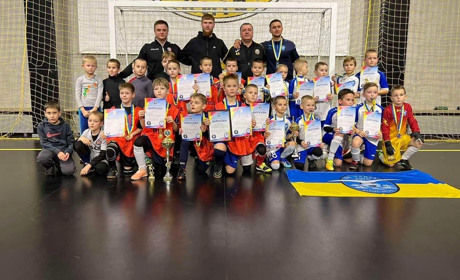ЮНІ НІЖИНСЬКІ ФУТБОЛІСТИ СТАЛИ ПЕРЕМОЖЦЯМИ ТУРНІРУ В КИЄВІ