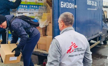 Міжнародна організація «Лікарі без кордонів» доставили до Покровська гуманітарний вантаж