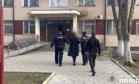 Підлітка з Ізмаїльського району підозрюють у вбивстві бабусі: наніс ножові поранення в шию