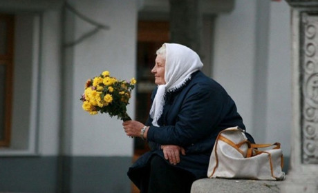 Пенсійний фонд Луганщини 8 та 12 лютого консультуватиме переселенців. Де буде прийом ВПО