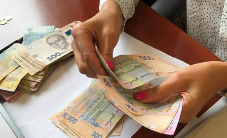 Півроку крали з каси: в Ізмаїлі продавщиці привласнили понад півмільйона гривень