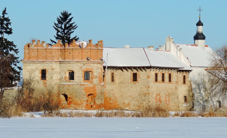 Забронюйте місце та проведіть романтичний вечір у замку Острозьких