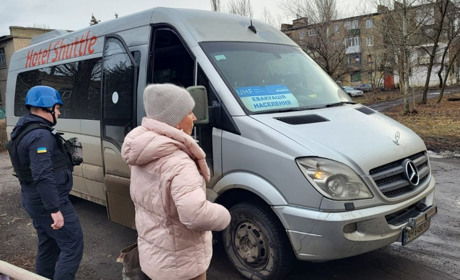 12 лютого з Торецька можна безоплатно евакуюватися до Дніпра чи Житомирської області. Як це зробити