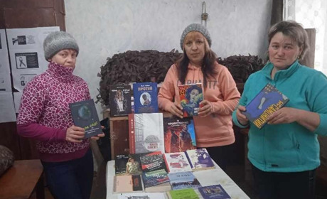 Книжкові фонди сільських бібліотек Херсонщини поповнило київське видавництво