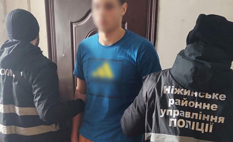 Поліція затримала причетних до крадіжки колекційних монет з помешкання у Ніжині