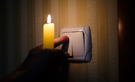 У Скадовську жителям на 5 днів відключатимуть світло