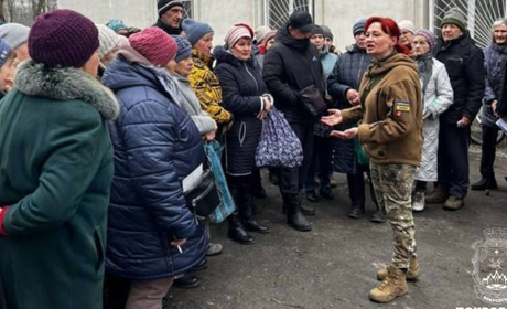 180 продуктових наборів та ліки: БФ «Крапка відліку» надав допомогу Покровській громаді