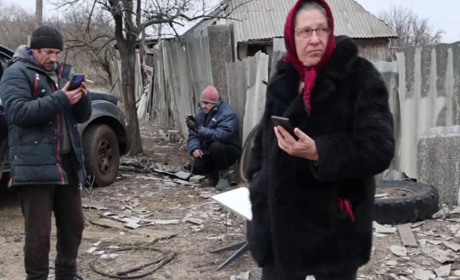 Поліцейські Луганщини доставили продукти жителям прифронтових сіл. Там залишається 61 людина