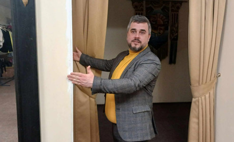 «Людям треба допомагати, щоби відбувався катарсис душі»: Артем Свистун про роль театру під час війни