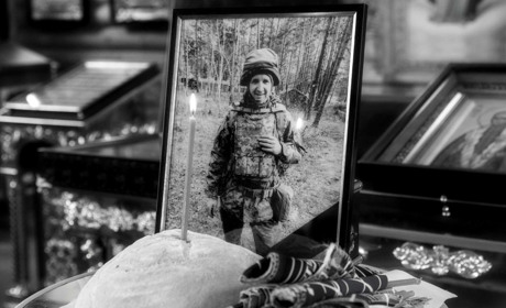 У Нікополі провели в останню путь захисника України Юрія Марченка