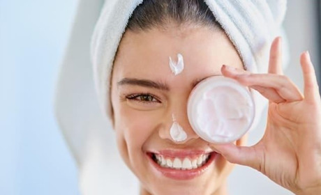 Як вибрати якісну косметику для домашнього догляду