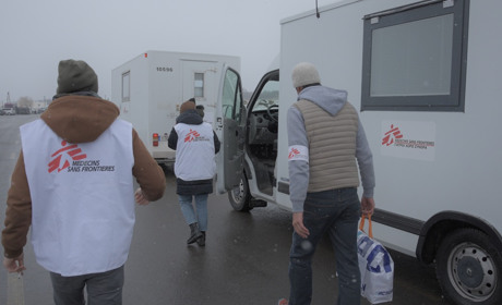 Гуманітарна місія на лінії фронту: як «Лікарі без кордонів» третій рік допомагають українцям