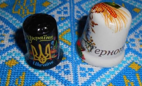 Наперстки чортків’янки у французькій Бургундії лучать всю Україну та світ