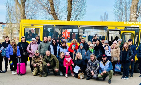 Покровчани в Карпатах: діти вирушили на безкоштовний відпочинок для покращення ментального здоров'я