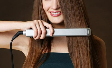 За якими критеріями потрібно вибирати праску для волосся?