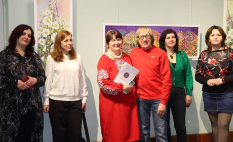У Тернополі відкрили виставку кременецьких художниць