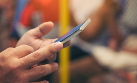 У Гадяцькій міській раді тимчасово не працюють стаціонарні телефони. Як зв’язатися?