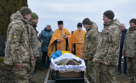 Небесне військо поповнилося: поховали Героя Леоніда Реву з Кагарлика