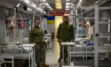 В Україні продемонстрували перший медичний евакуаційний поїзд для захисників