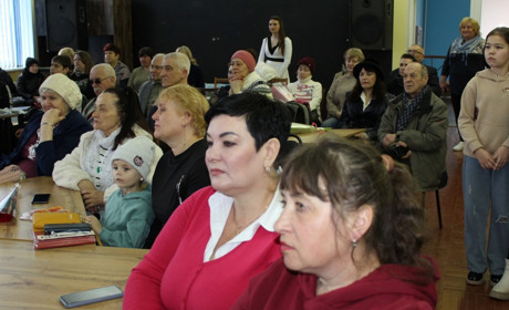 Новини воєнного часу. Старокостянтинівщина. Всеукраїнська перемога, творча зустріч, робота шахраїв