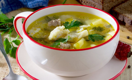 Рецепт дня: курячий суп з кльоцками