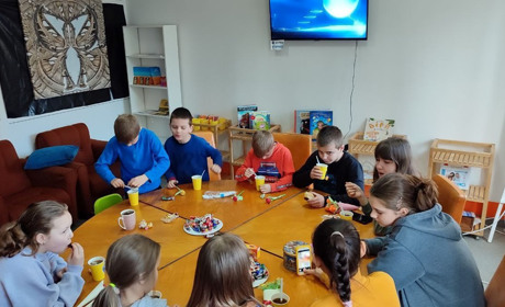 Як організують дозвілля для переселенців з Торецької громади в різних містах України