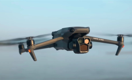 Здійсніть захоплюючі зйомки з квадрокоптером DJI Mavic 3 Pro: Відкрийте нові горизонти