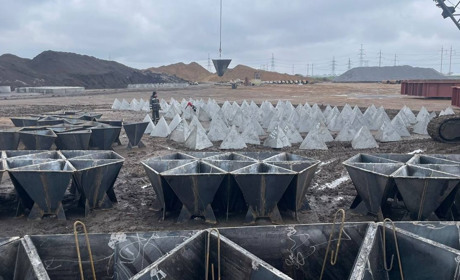 Одеська військова адміністрація показала будівництво фортифікацій (ФОТО)