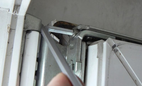 Регулювання пластикових вікон – важливий критерій для правильної та довговічної роботи механізму